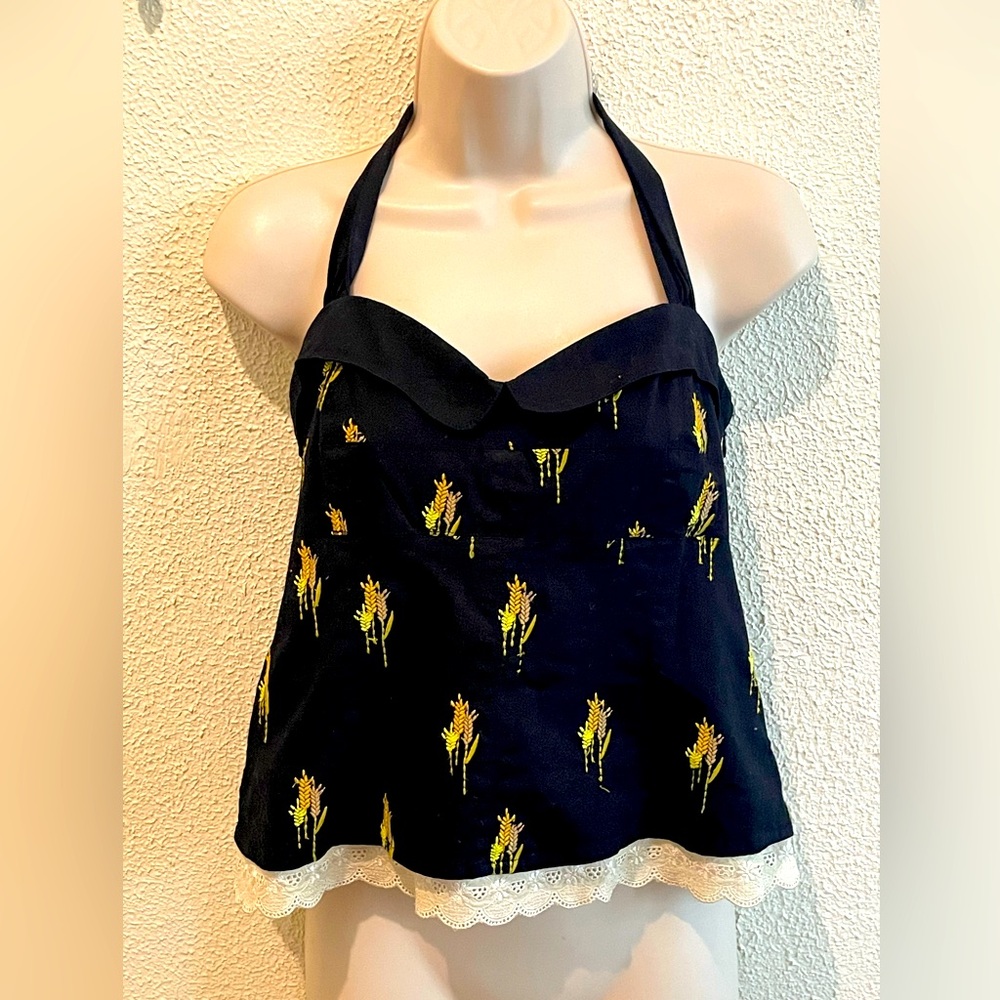 Anthropologie Halter top with wheat 🌾 embroidering. Sz 6 (S/M)